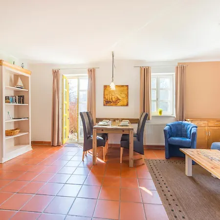 Rugana - Komfortplus Mit 1 Schlafzimmern Und Terrasse A21 Apartament *