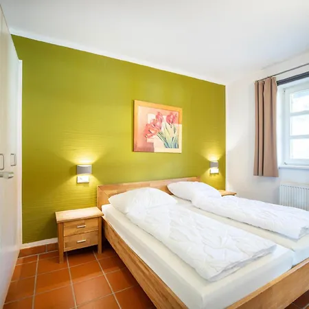 Rugana - Komfortplus Mit 1 Schlafzimmern Und Terrasse A21 *