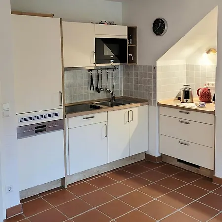 Rugana - Komfortplus Mit 1 Schlafzimmern Und Terrasse A21 Apartmán *